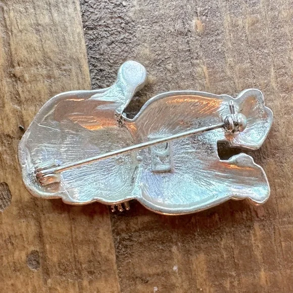 Vintage Kenneth Cole Cat Brooch Wearing Hat, Booties & Heart Enameled Crystal - Picture 9 of 13